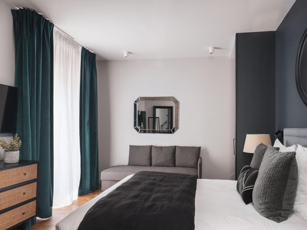 Apartment Place Royale - Maisons Du Monde & Suites